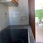 Casa Familiar Con Piscina A 5 Min De La Playa De Riells - Hisp-7-46